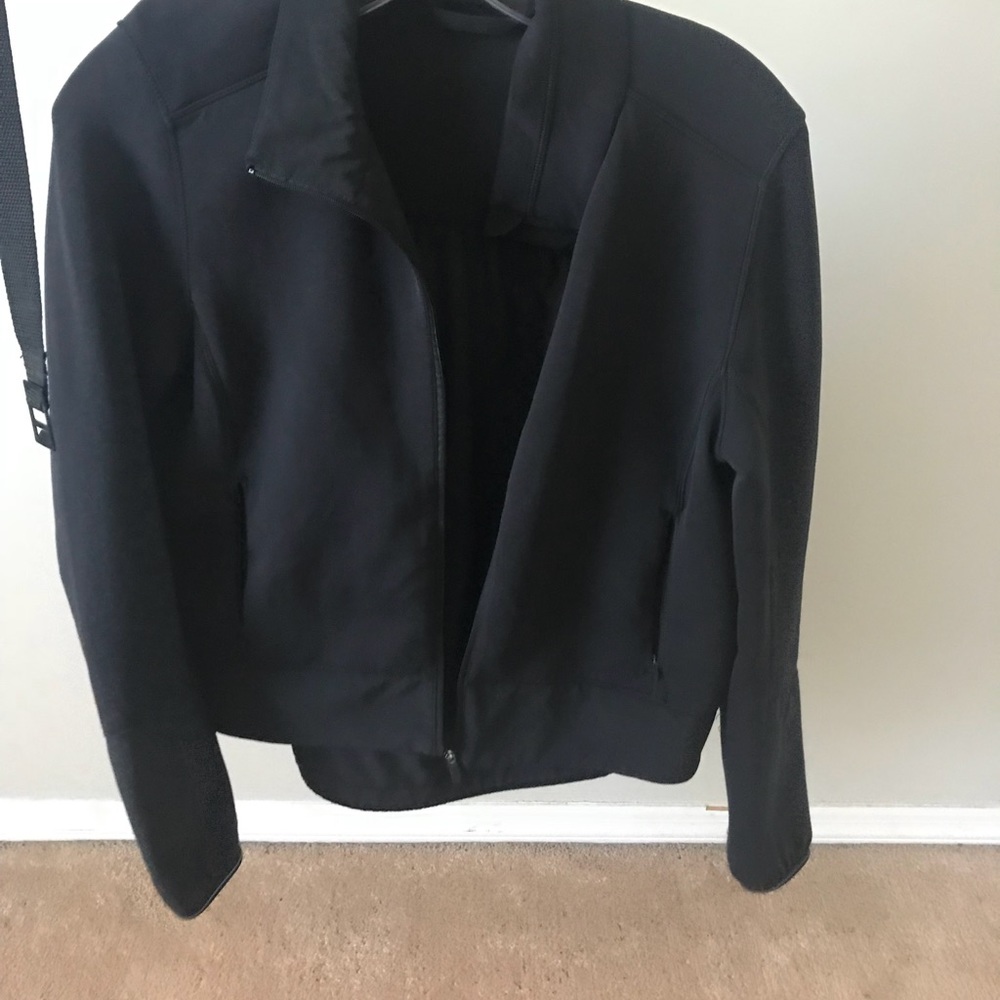 LULULEMON Black Jacket